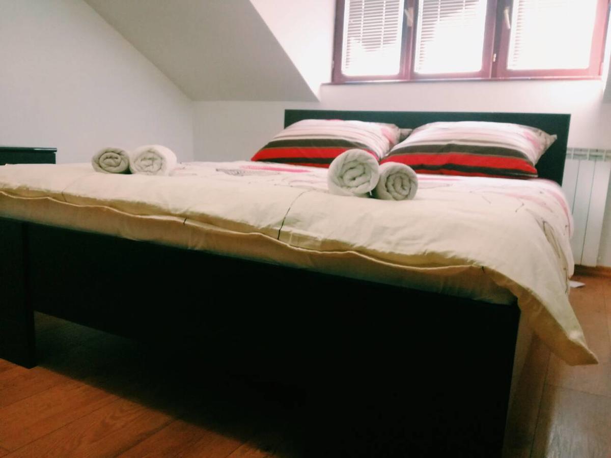 Apartment Denza City Center Сараєво Екстер'єр фото