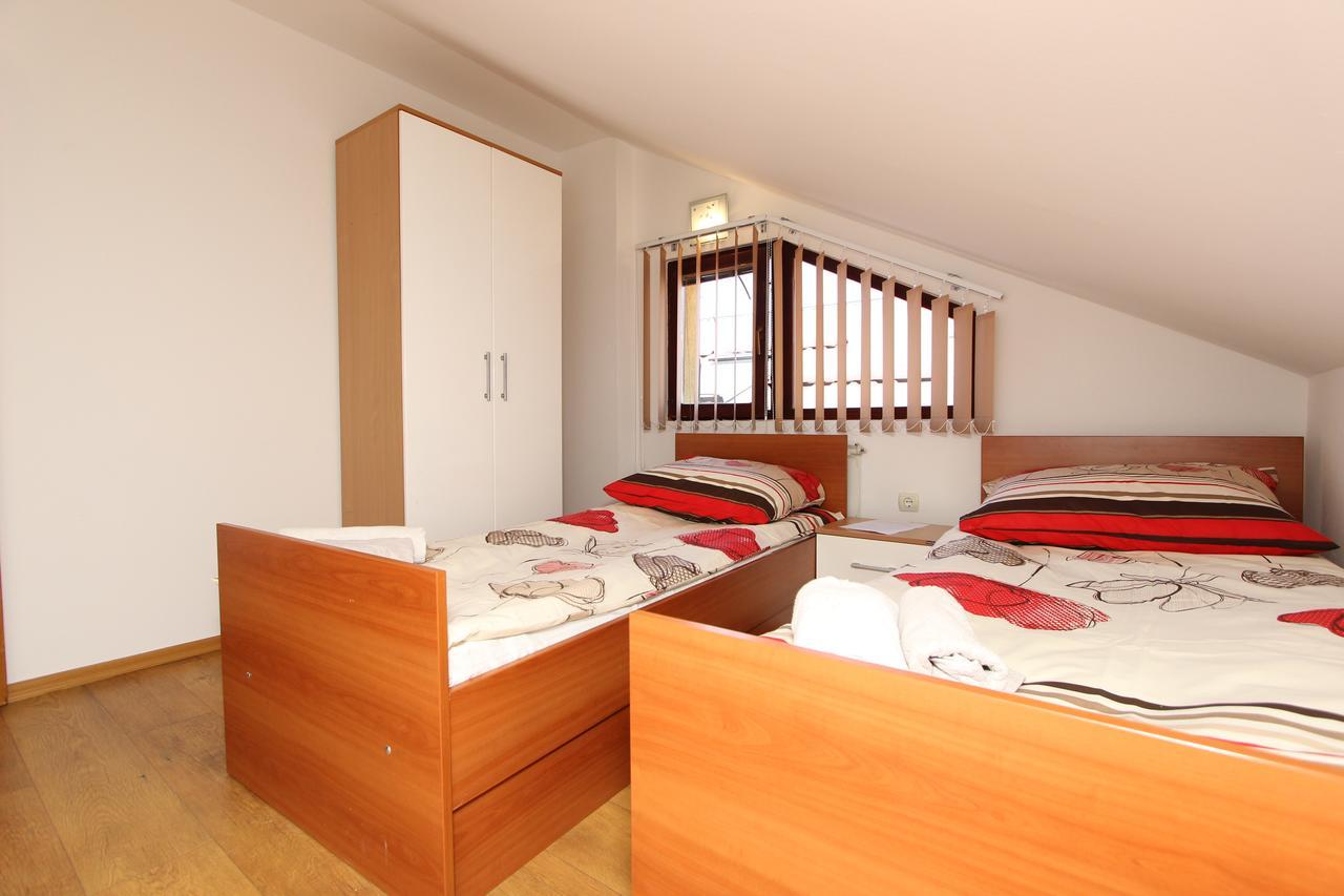 Apartment Denza City Center Сараєво Екстер'єр фото