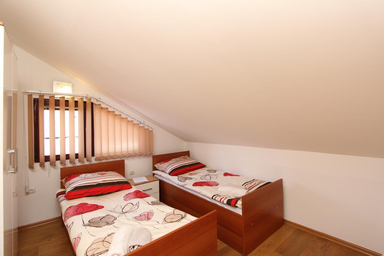 Apartment Denza City Center Сараєво Екстер'єр фото